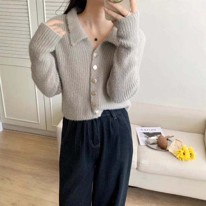 Kvinders cardigan med knapdesign og blødt materiale Stilla