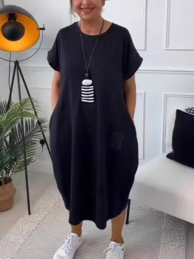 Dame afslappet Sweatdress med praktiske lommer og moderne skrift Stilla