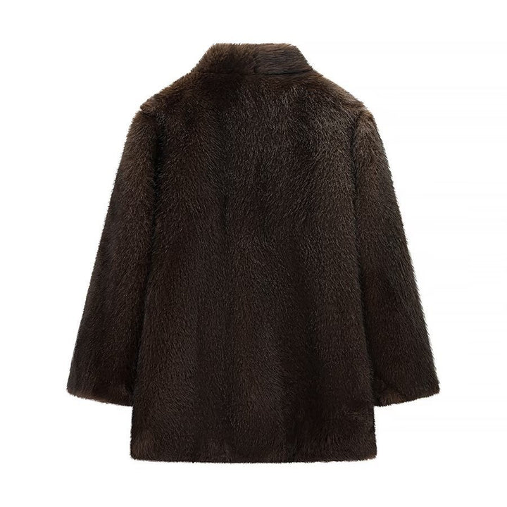 Kvinders hyggelige faux fur jakke med elegant krave og blød foring Stilla