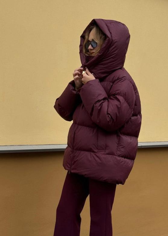 Stilla | Burgundy Puffer Jakke - Luxe Vinter Komfort