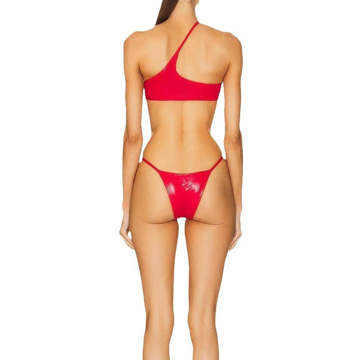 Dame bikini sæt med asymmetrisk top og flatterende pasform Stilla