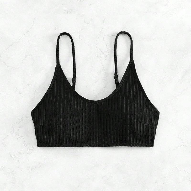 Dame Sport-Bikinioberteil med elegant ribdesign og smalle stropper Stilla
