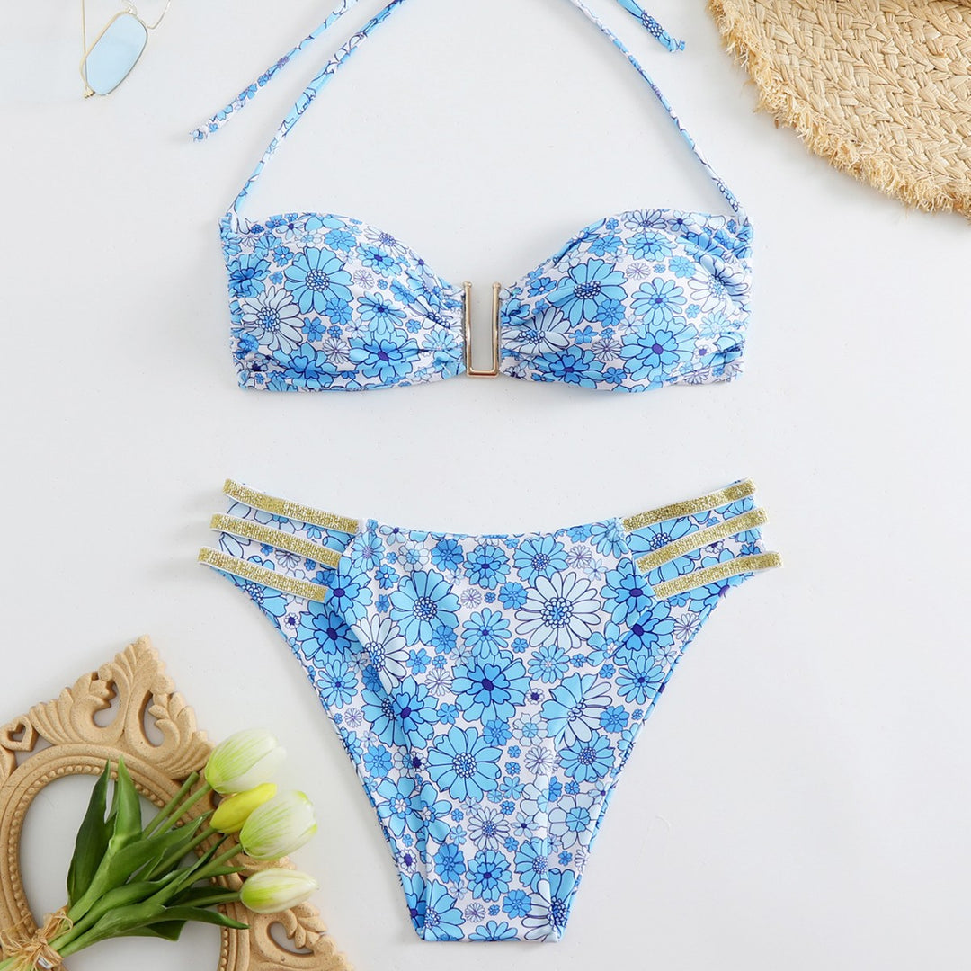 Dame bikini-sæt med blomsterdesign og gyldne accenter Skovae