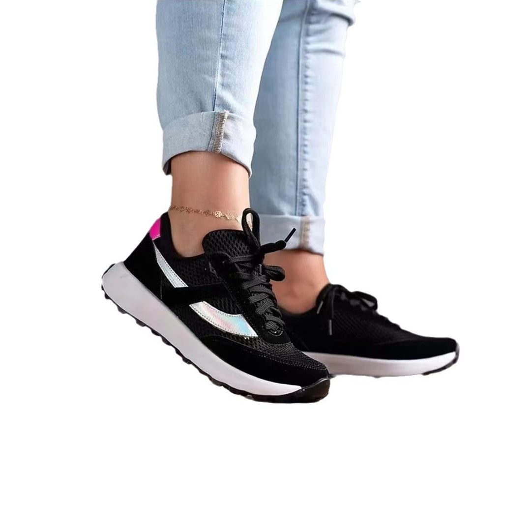 Dame Sportsneakers med åndbart mesh-overflade og støddæmpende sål Stilla