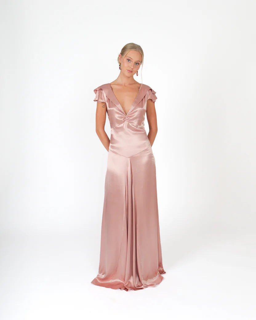 Dame Elegant og flydende Satin- jumpsuit Skovae