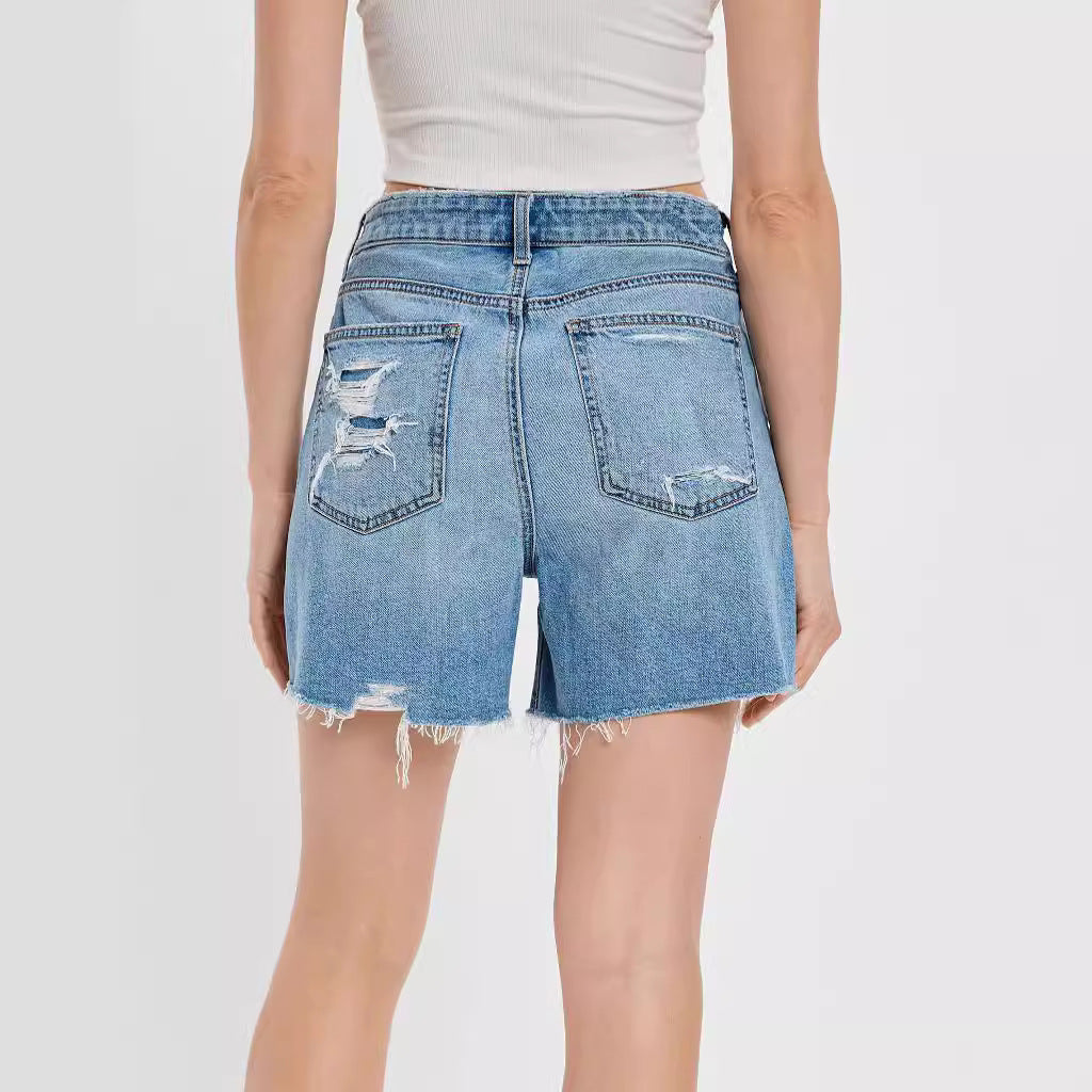 Dame moderigtige denim shorts med unikke revne detaljer og afslappet snit Stilla