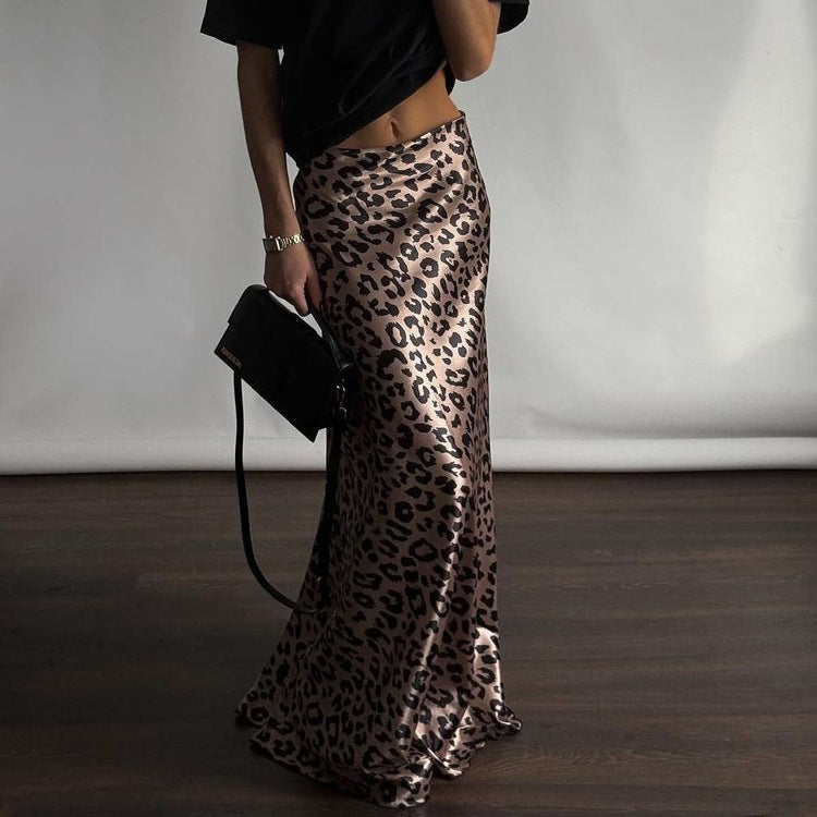 Dame maxiskørt med trendy leopardmønster og elastisk talje Stilla
