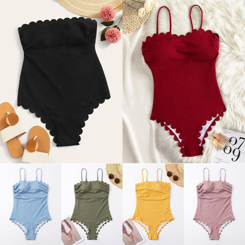 Dame eni-delt badeanzug med feminine ruffle detaljer og justerbare stropper Skovae