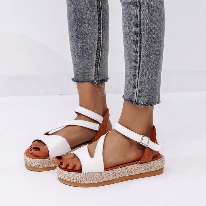 Dame Elegante og komfortable kile-sandaler med justerbar rem Stilla