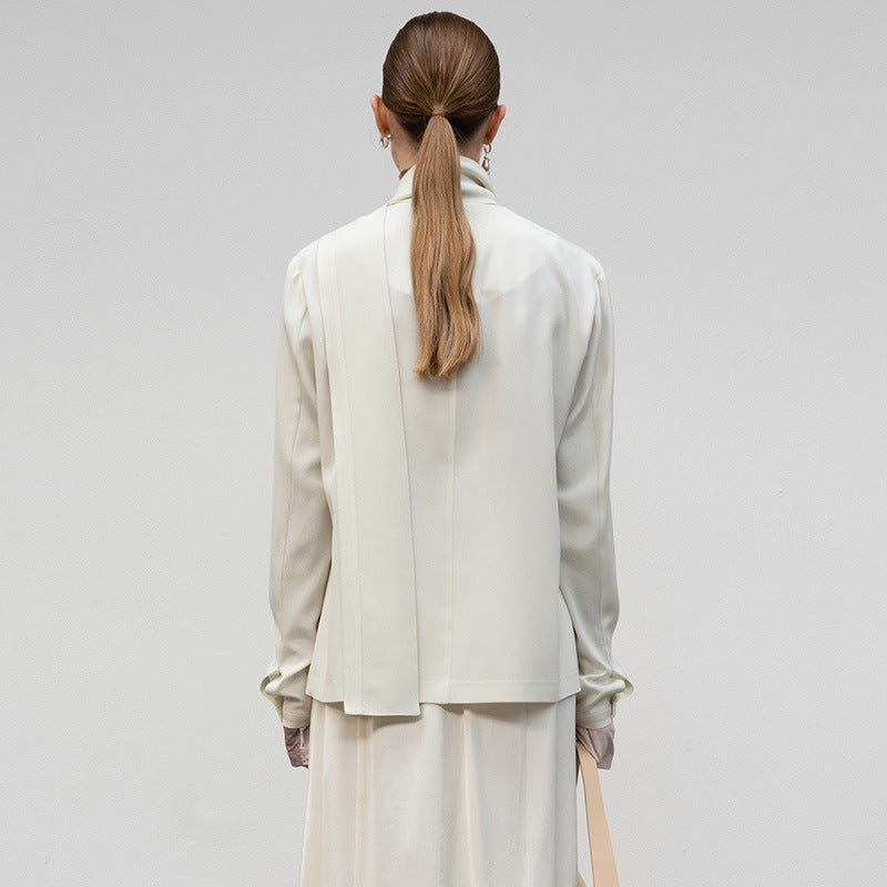Dame elegant bluse med asymmetrisk snit og kvalitets knapdetaljer Stilla