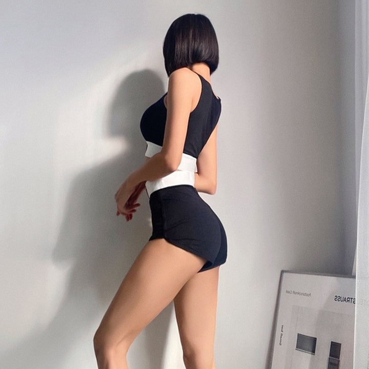 Femme Athletic Crop Top og High-Waisted Shorts Sæt Stilla