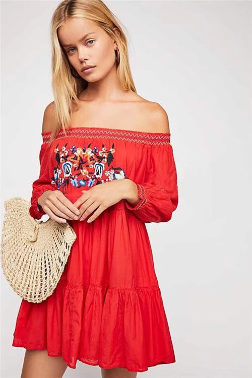 Damer Off-Shoulder Kjole med blomsterbroderi og elastiske ærmer Stilla