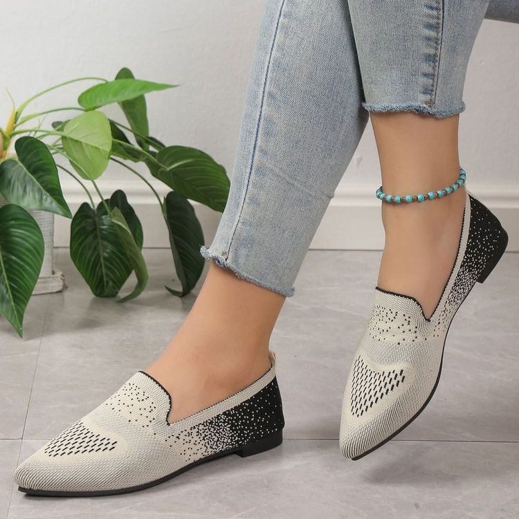 Dame elegante og komfortable ballerinas med moderigtigt overmateriale Stilla