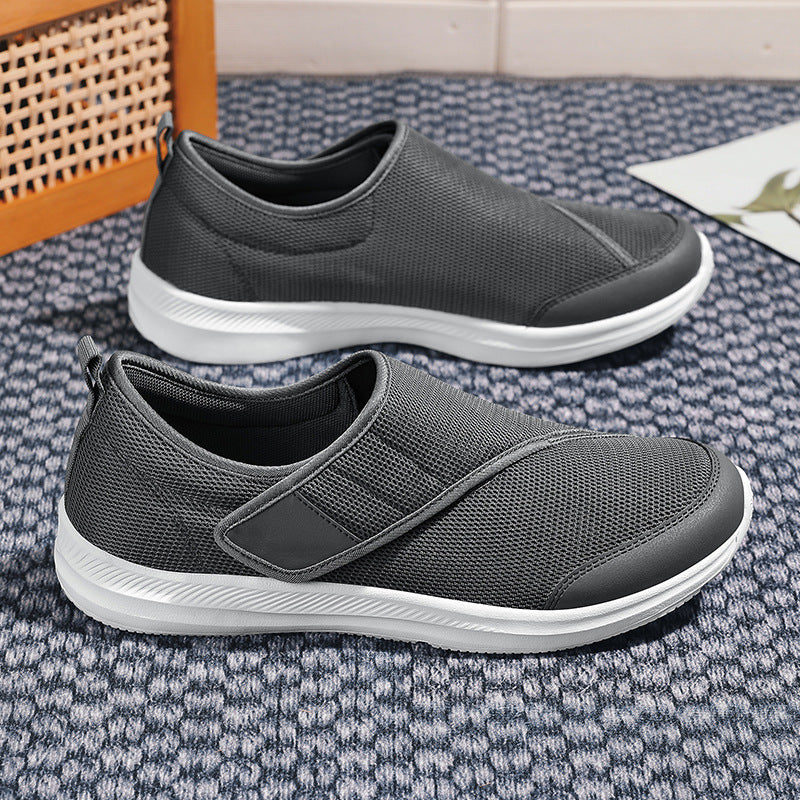 Herrer nan åndbar fritidssko i slip-on stil med velcro og polstret komfortsål Skovae