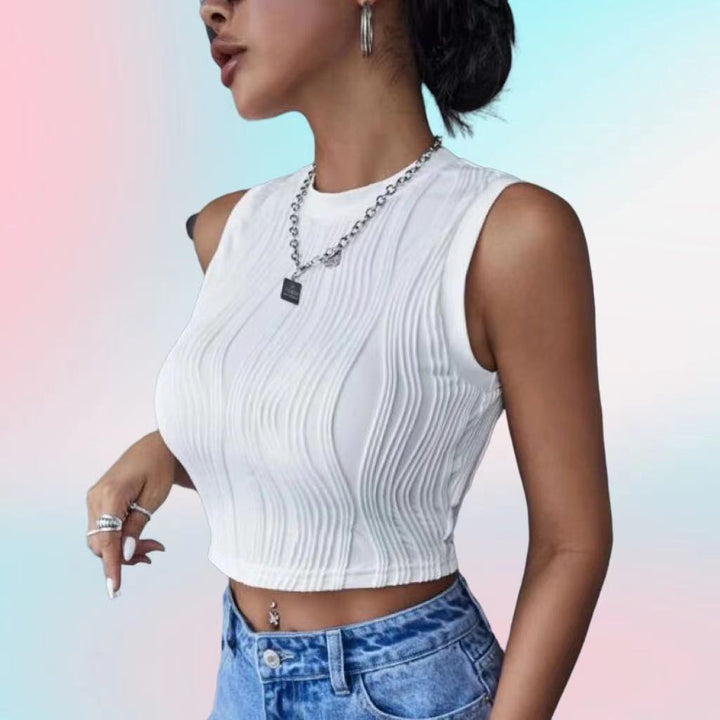 Kvindernes crop top med tekstureret overflade og høj hals