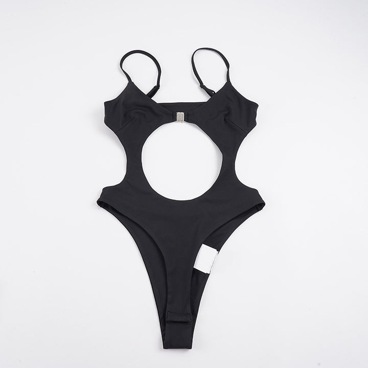 Dame badesuit med unikt snit og justerbare stropper Skovae