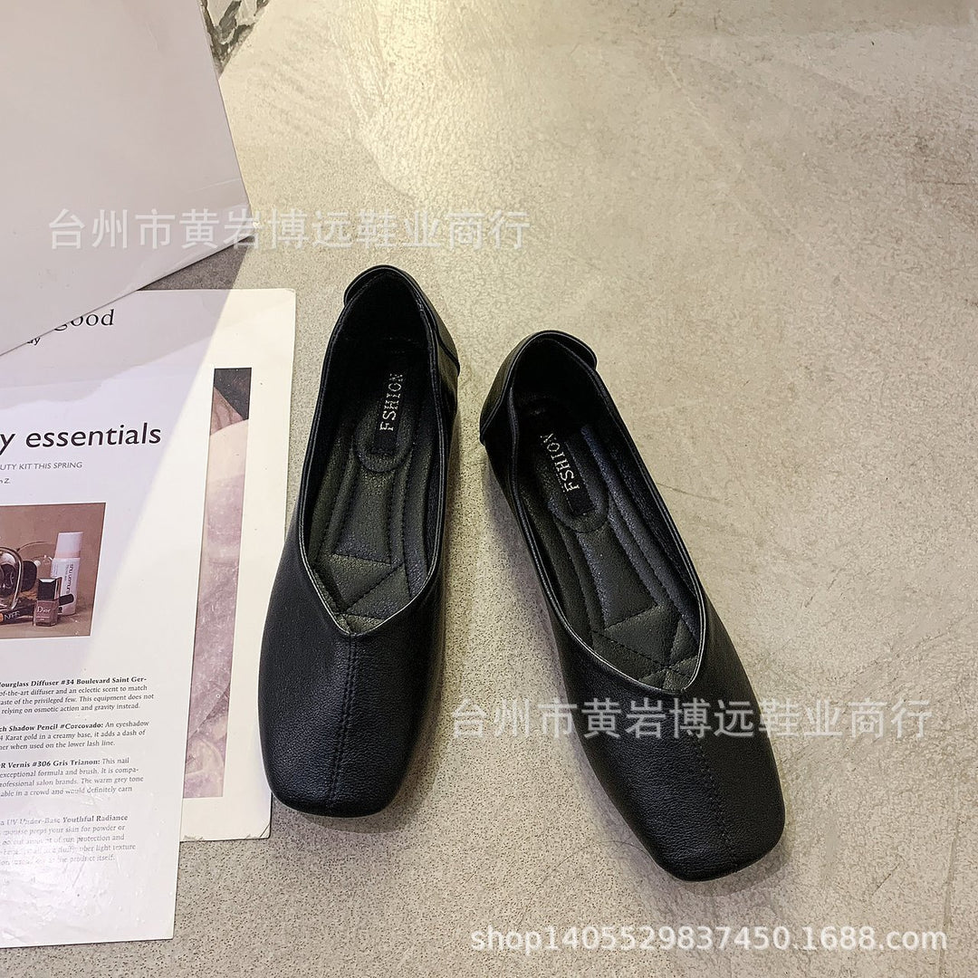 Dame Ballerinas med elegant snit og komfortabel polstring Stilla