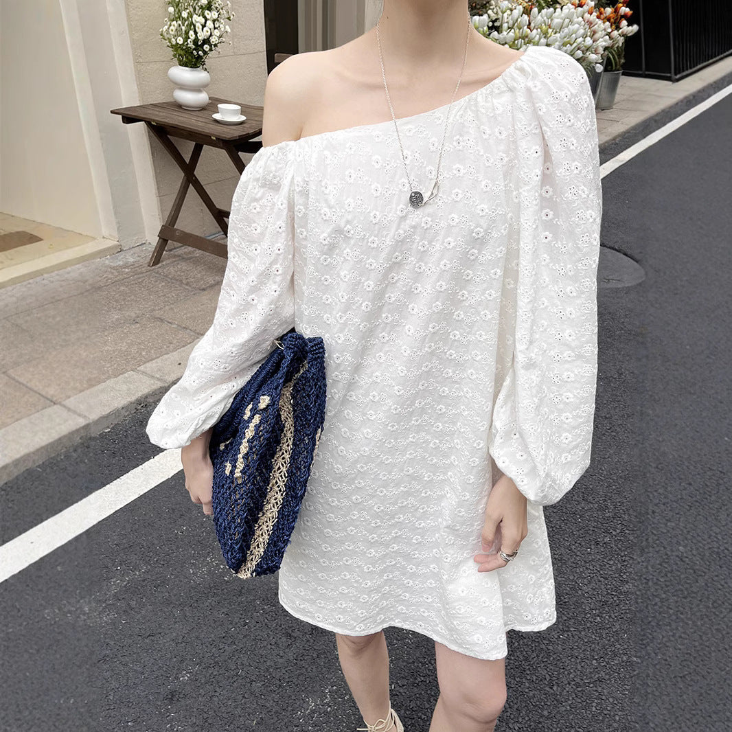 Dame bluse top med elegant ruffles detaljer og åndbart tekstur Stilla