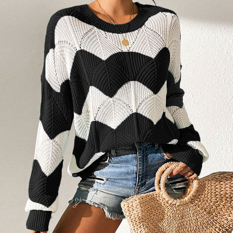 Kvinders strikket sweater med bølget mønster og løs pasform Stilla