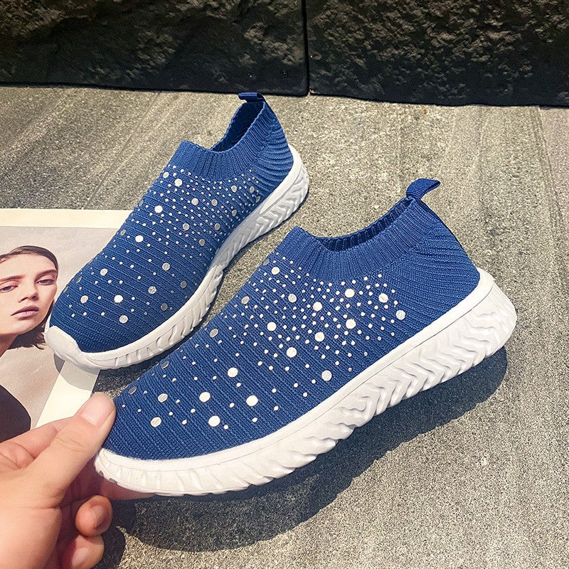 Dame Sneakers med åndbart strikmateriale og fashionable detaljer Stilla