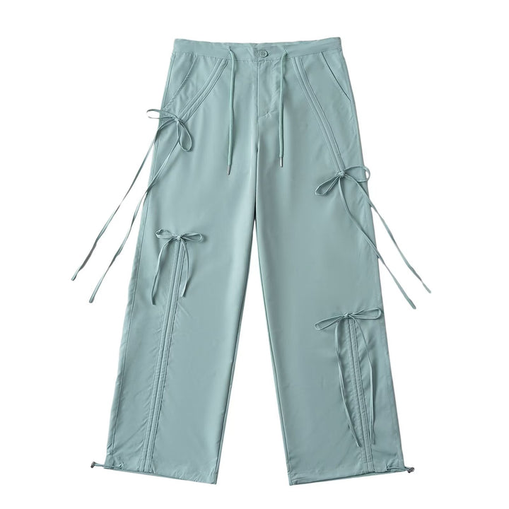 Dame moderigtig High-Waist Cargo-bukser med justerbar snørrelukning og praktiske sidelommer Stilla