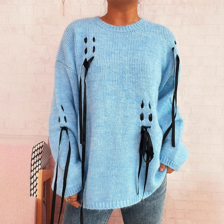 Dame stilfuld sweater med unikt snøredesign Stilla