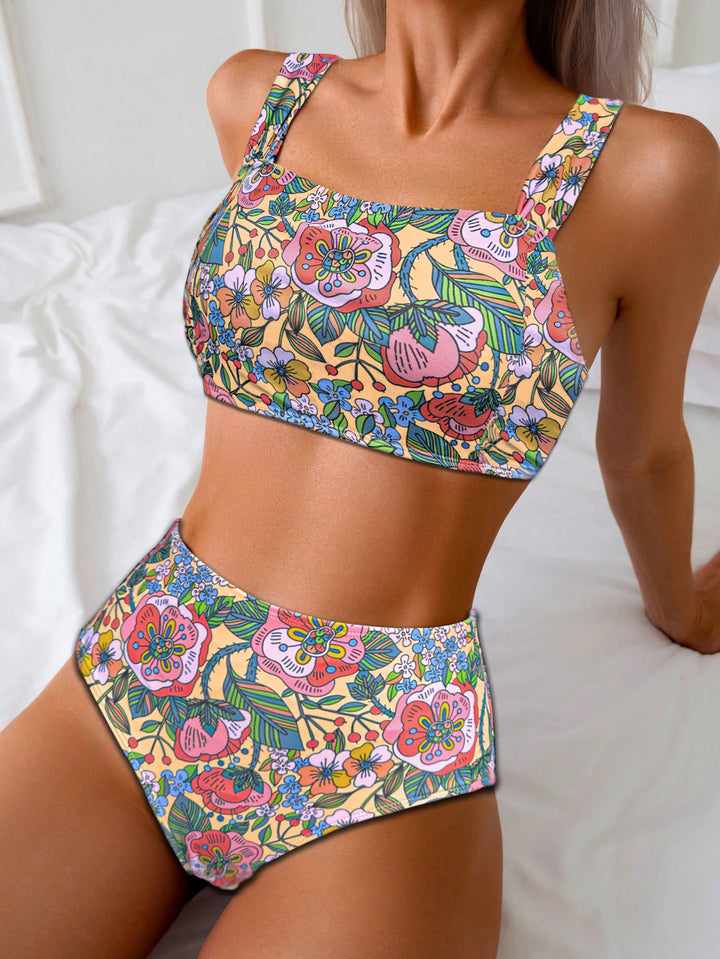 Dame Højskåret Bikini med Blomsterdesign og Brede Stropper Stilla