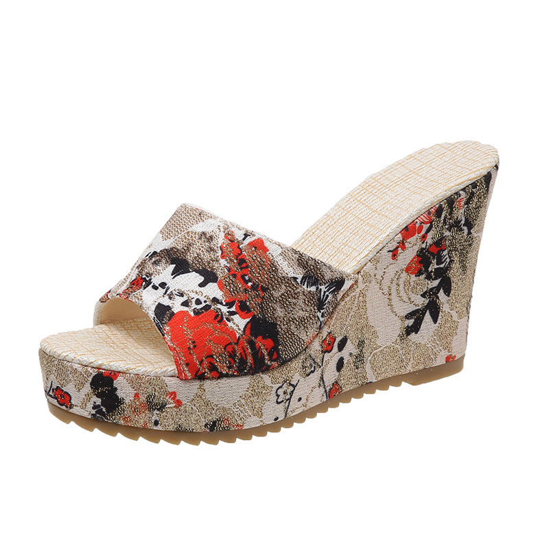 Dame platform-sandaler med blomsterdesign og behageligt fodseng Stilla