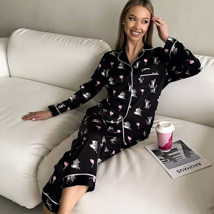 Dame Pyjama-sæt med legende dyreprint og kontrasterende paspels Stilla