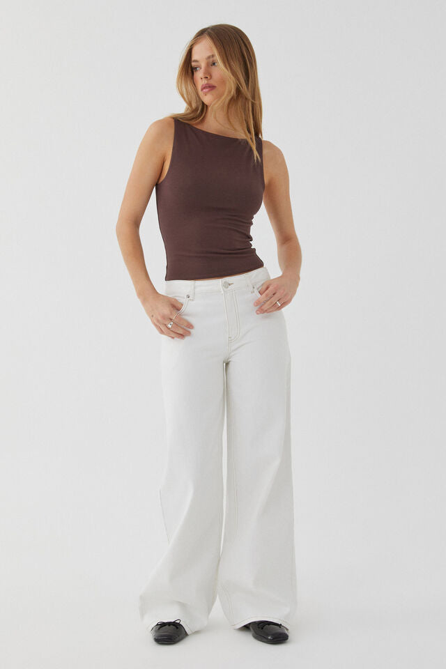 Dame brede High-Waist Jeans med afslappet snit og unikke vaskninger Stilla
