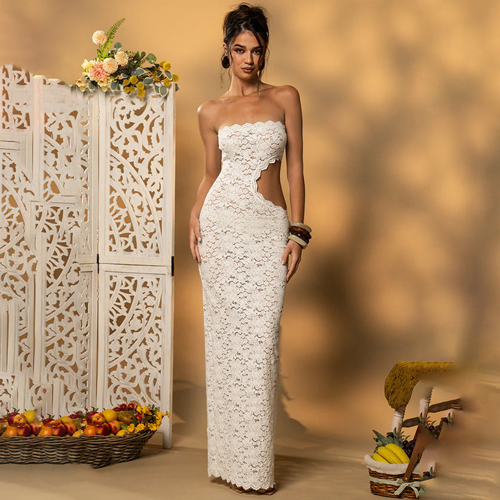 Dame Elegant blond kjole med cut-out-detaljer Skovae