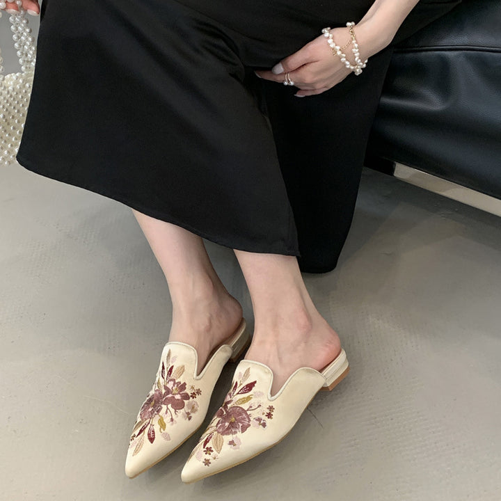 Dame elegante Mules med florale broderier og spids tå Stilla