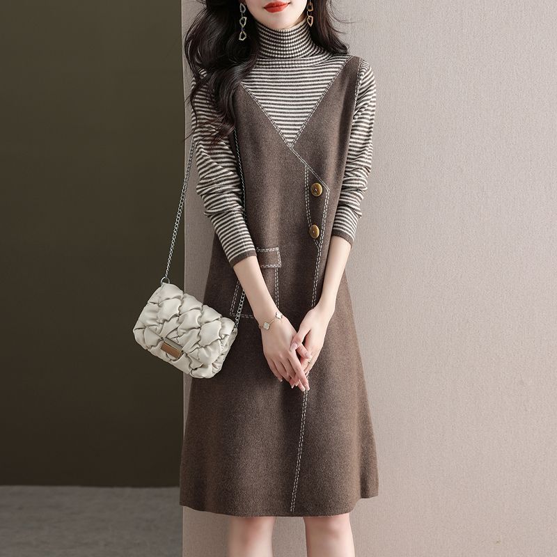 Kvinders omslag Kjole med sideknapdetalje Stilla