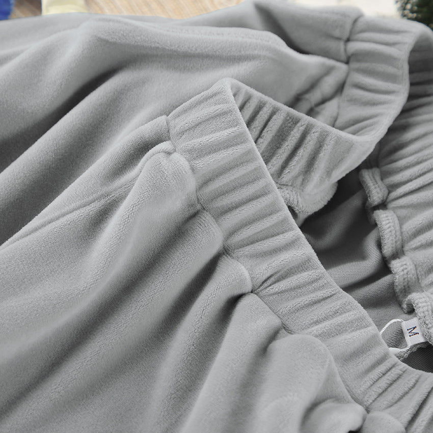 Dame hyggeligt loungewear-sæt med løstsiddende top og komfortable bukser Stilla