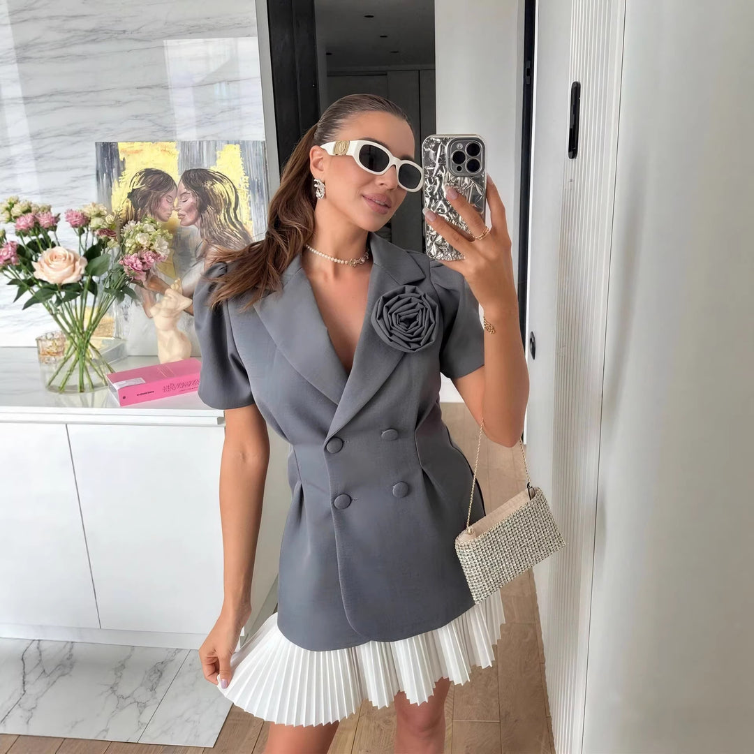 Damer elegant blazer med puffærmer og blomsterdetalje Skovae