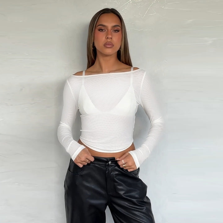 Kvindernes langærmede top med transparent mesh-design og off-shoulder look