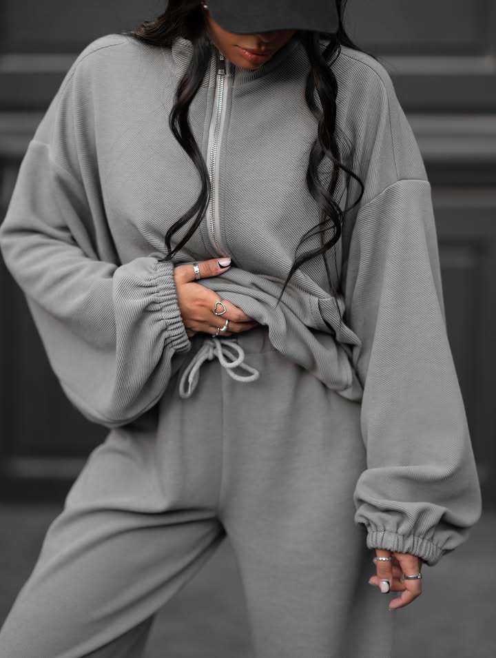 Kvinders afslappede sweatshirt sæt med høj krave og elastiske ærmer Skovae