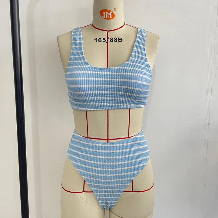 Dame High-Waist Bikini-sæt med modig Ribstrik Skovae