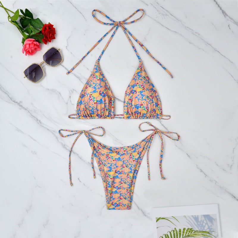 Dame Triangle Halterneck Bikini Set Stilla