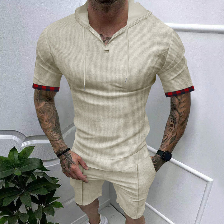 Herrer kropsnær hættetrøje med moderne kortærmet snit og sporty design Stilla