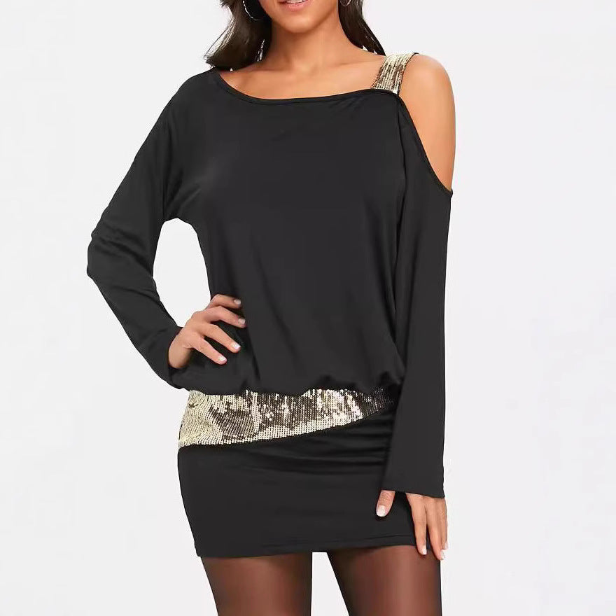Femme Elegantes og funklende top med off-shoulder design Stilla