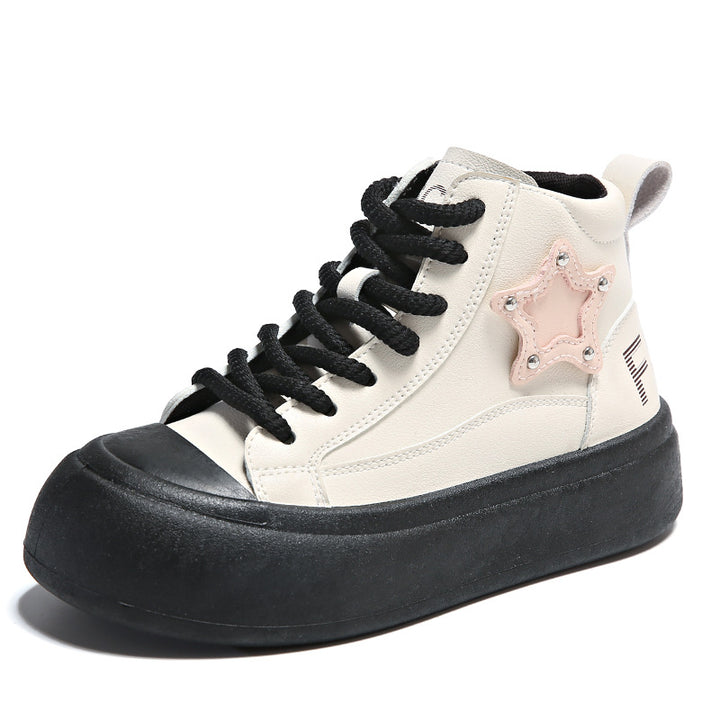 Dame High-Top Sneakers med robust sålprofil og stilfuldt detalje Stilla