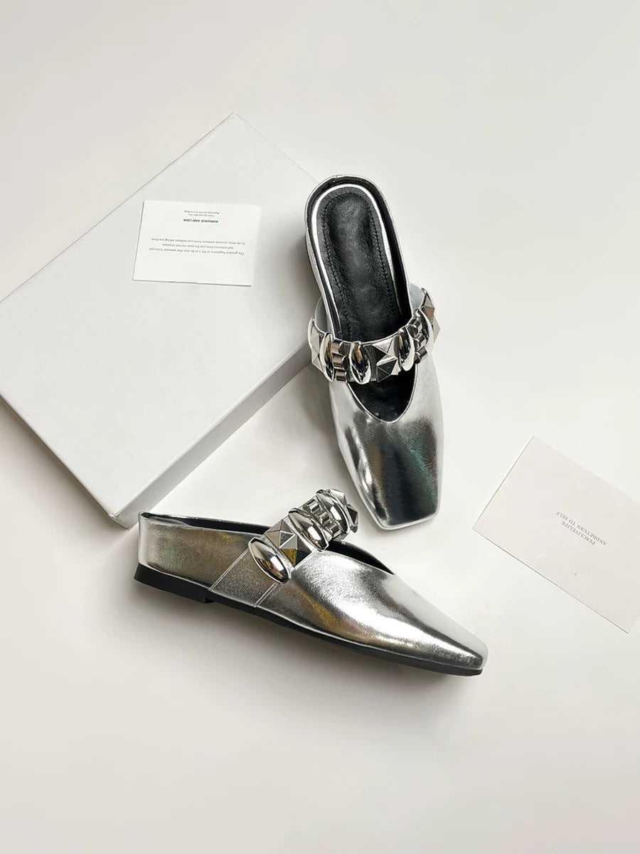 Dame Elegant Slingback-Pantolette med fashionabel metalakcenter Stilla