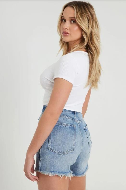 Dame afslappede denim-shorts med høj talje og frynset kant Skovae