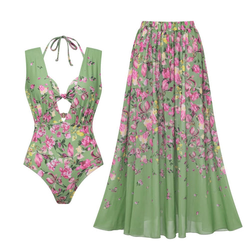 Dame bikinisæt med floralt snit og elegant maxiskørt Skovae