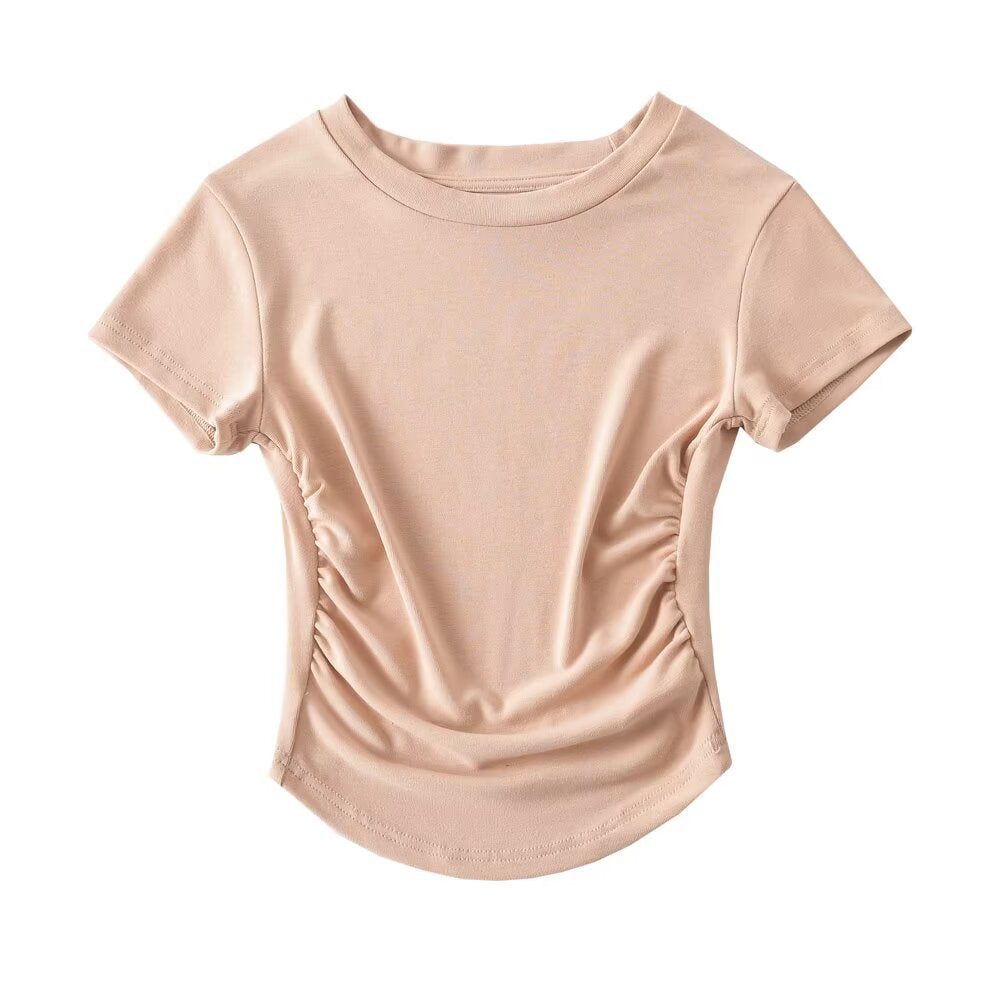 Dame Sporty T-shirt med moderigtig flæse design og figursyet snit Stilla