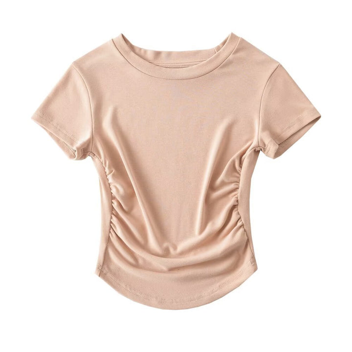 Dame Sporty T-shirt med moderigtig flæse design og figursyet snit Stilla