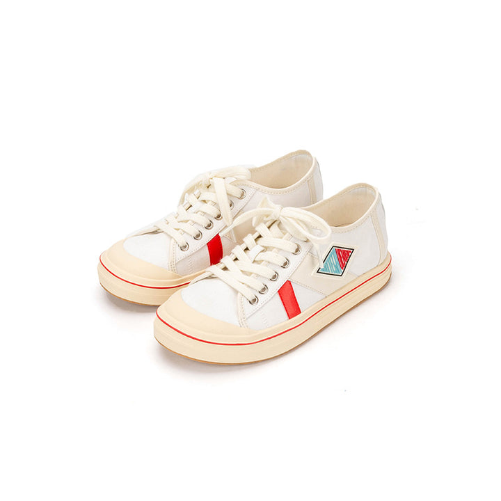 Dame mode sneakers i retro stil Stilla