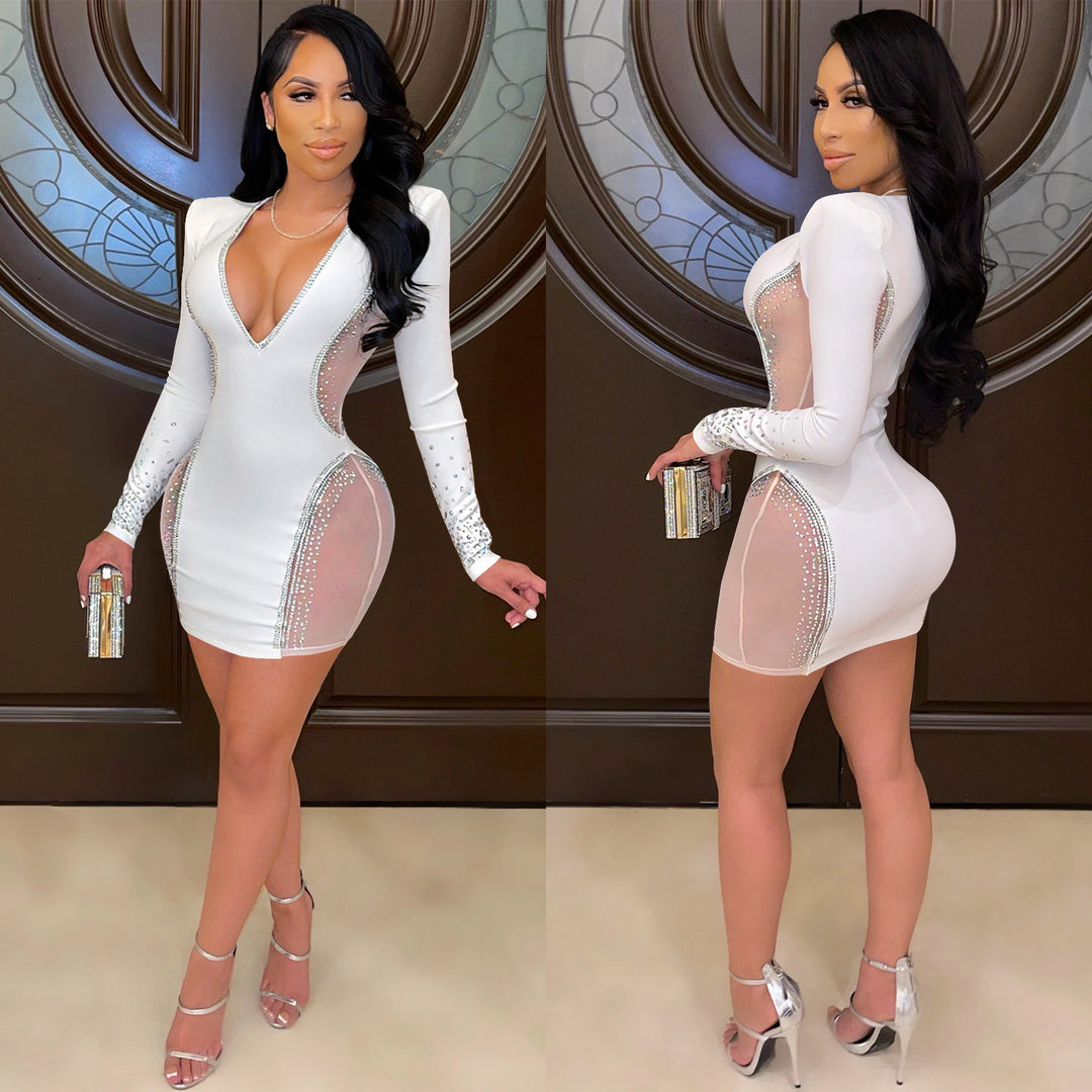 Dame Glamourøst Bodycon-kjole med gennemsigtige indsæt og glitrende detaljer Stilla