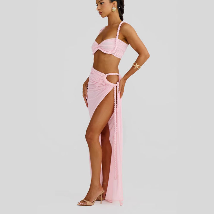 Kvinders bikini sæt med elegant indpakningsstof og kunstneriske snøredetaljer Skovae